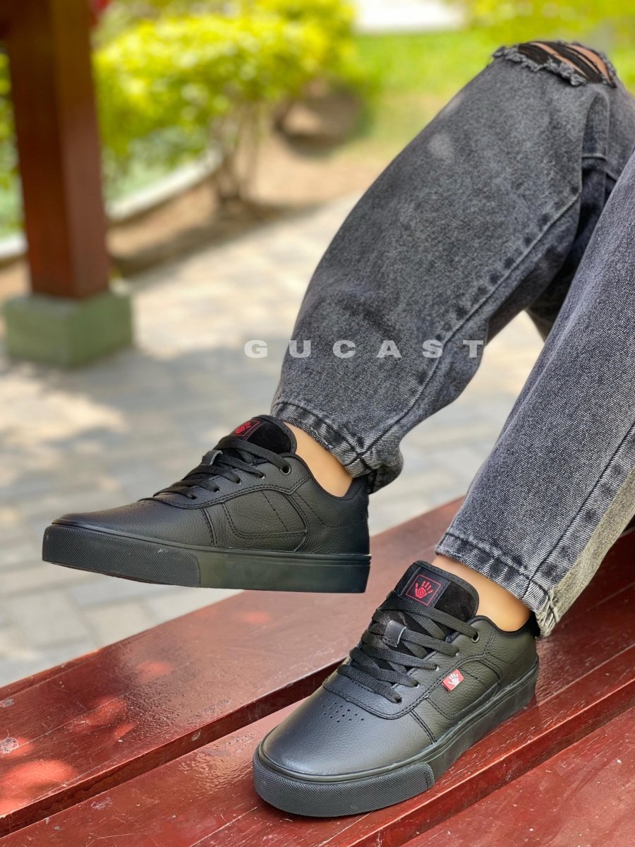 Zapatillas de CUERO - gucast